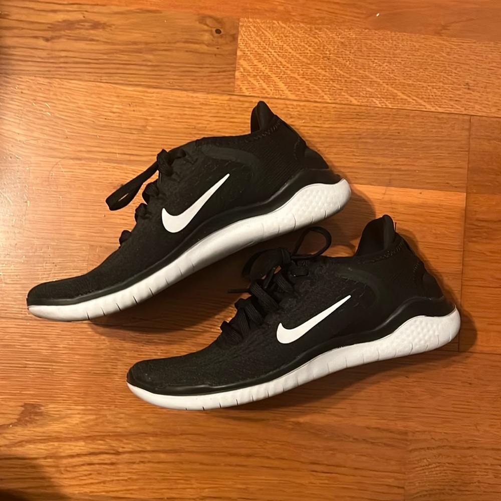 Nike Free Runs